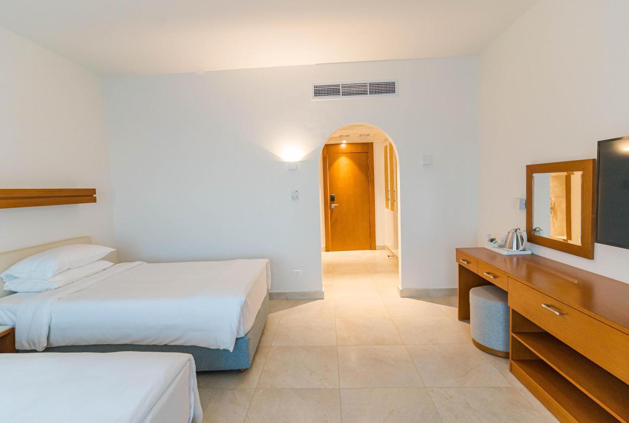 Sentido Reef Oasis Suakin Resort Marsa Alam Exteriör bild